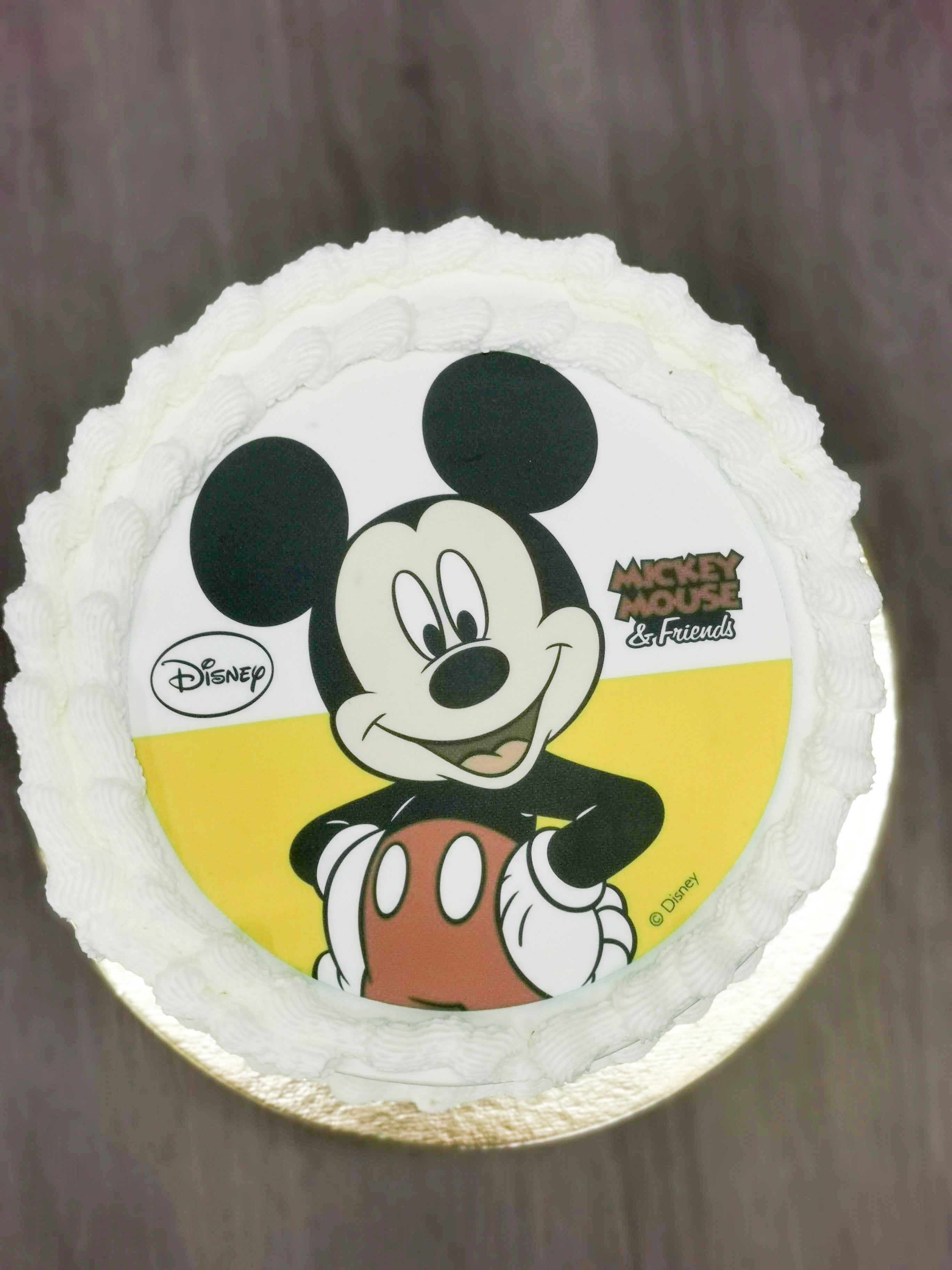 Cake with Edible Prints