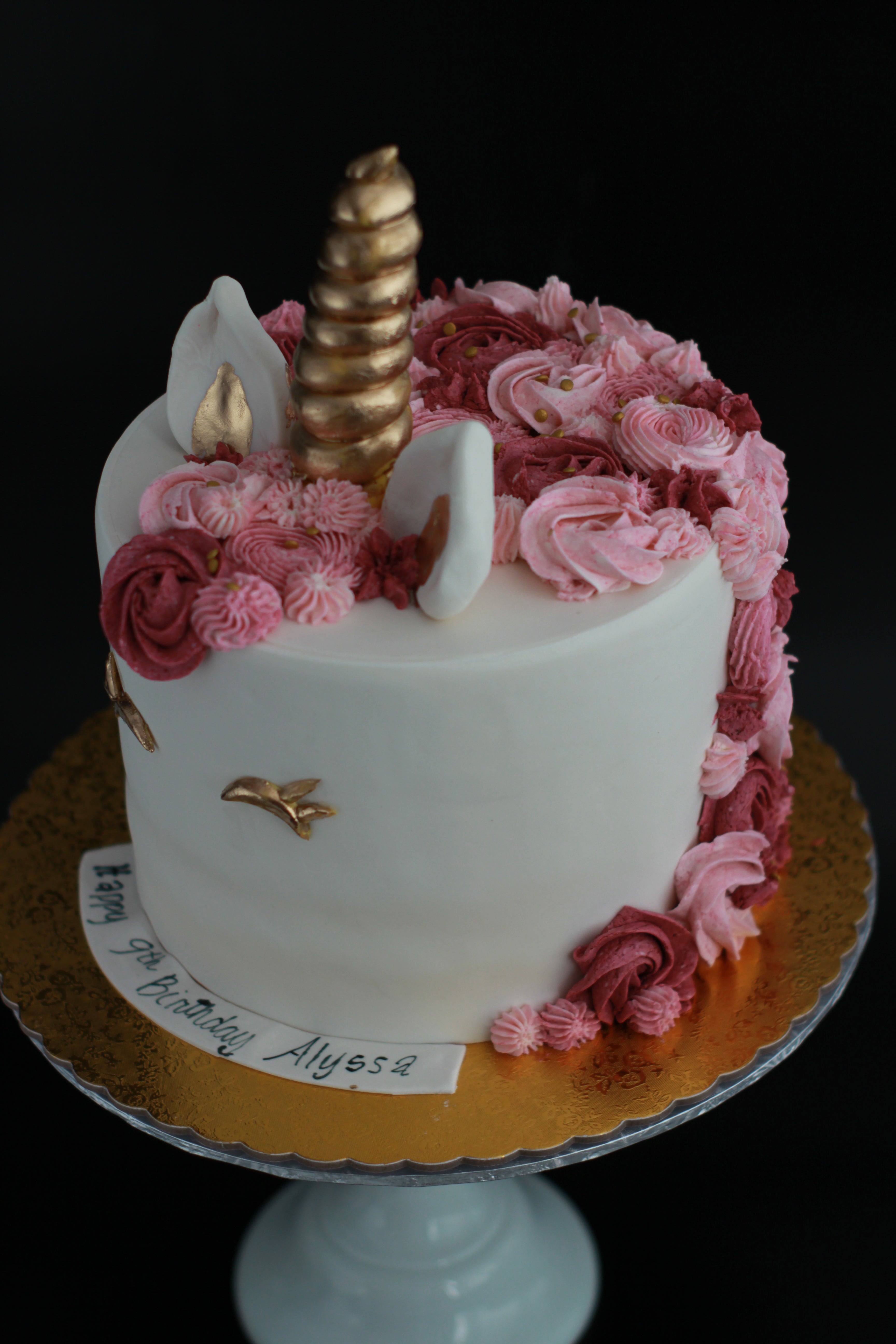 Unicorn Cake 8"